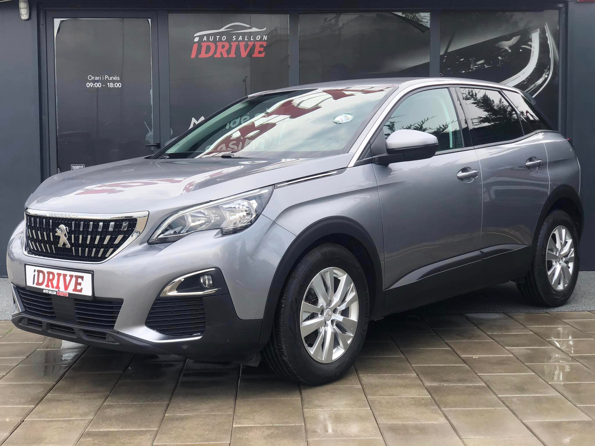Peugeot 3008   - 2018