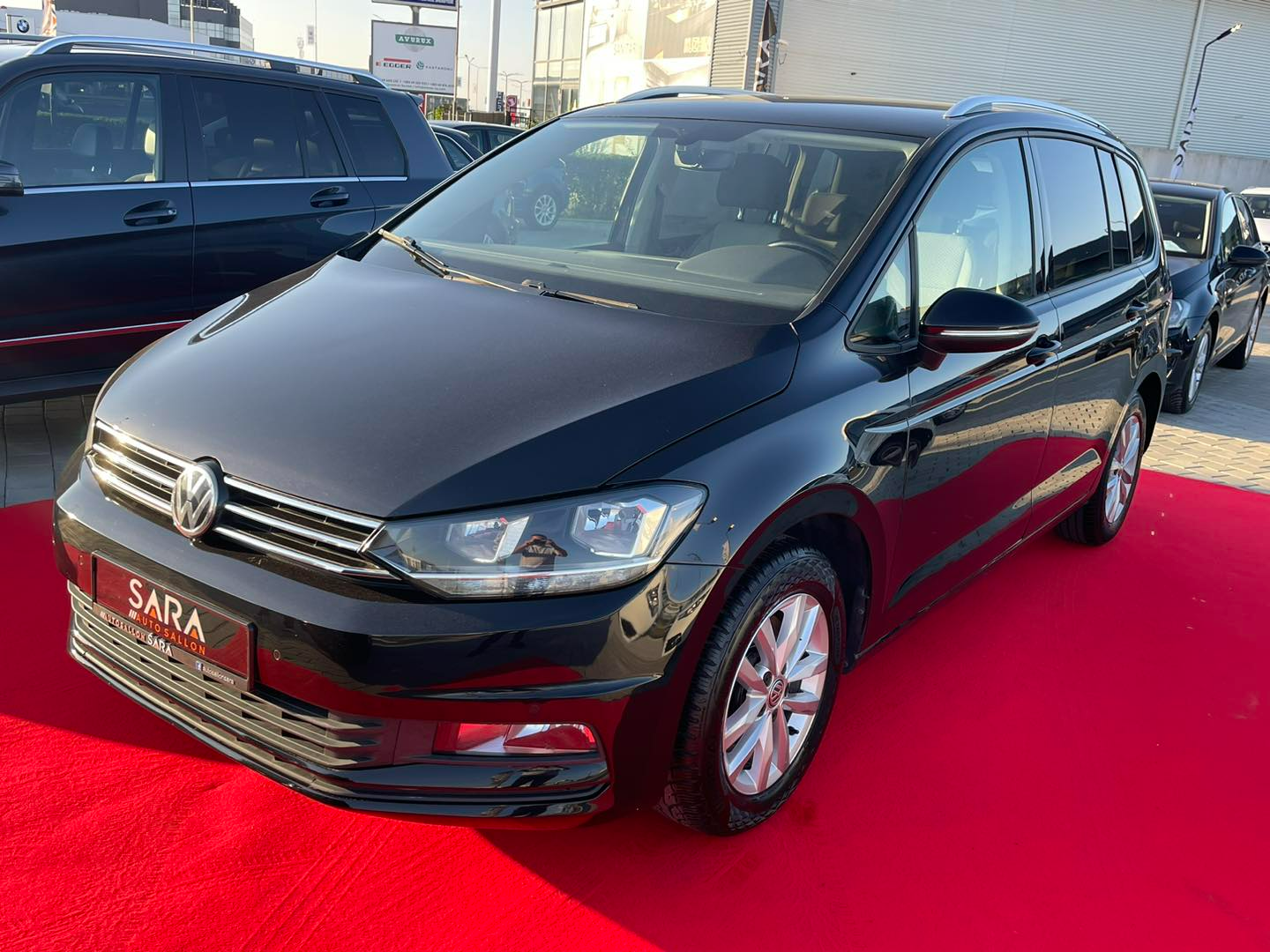 Volkswagen Touran  - 2015
