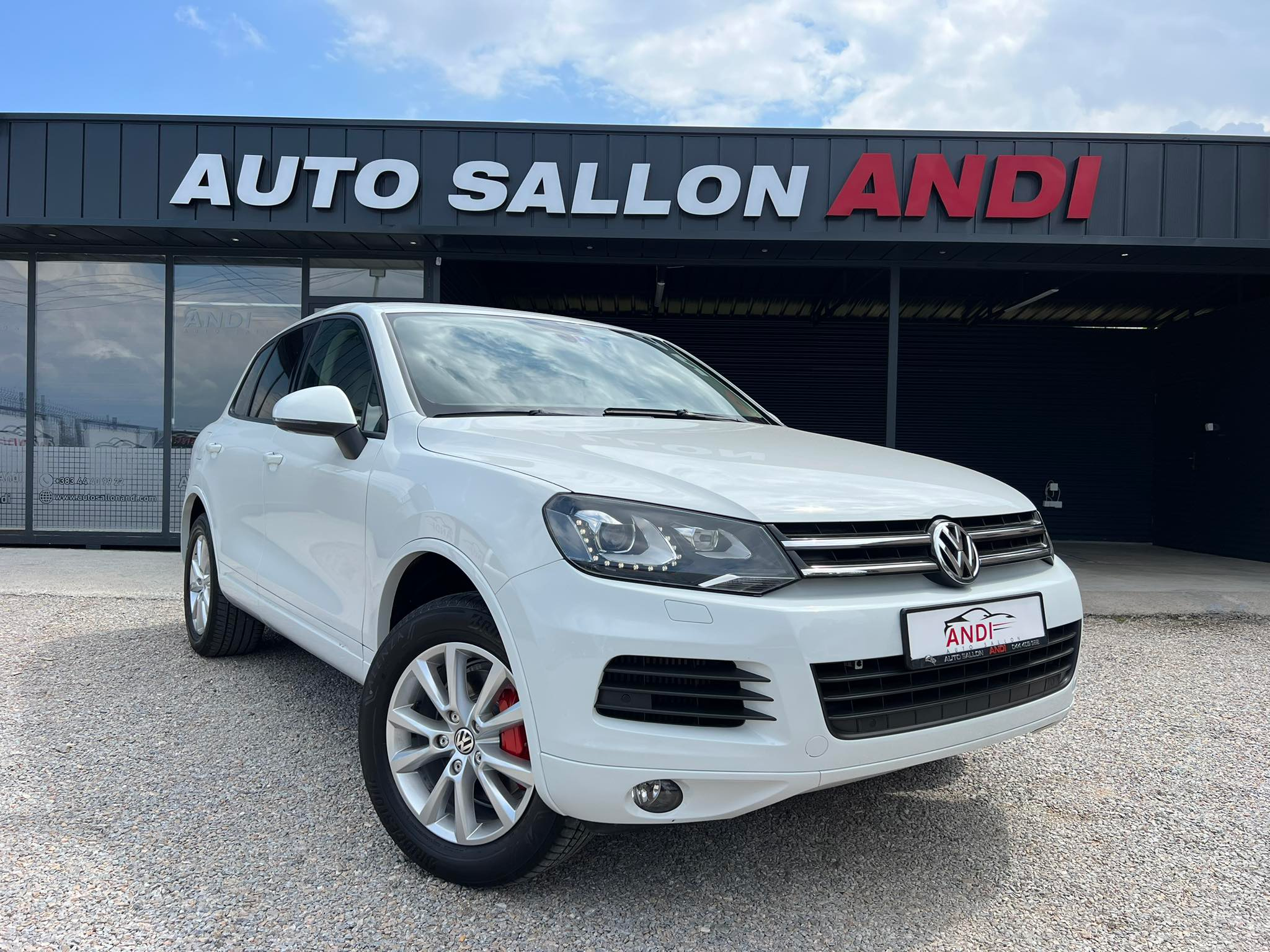 Volkswagen Touareg   - 2006