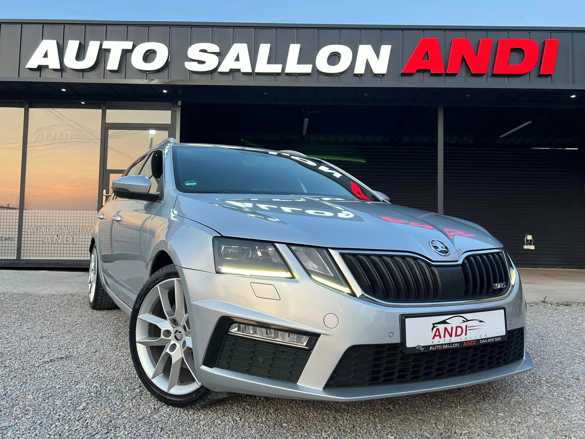 Skoda Octavia RS   - 2019