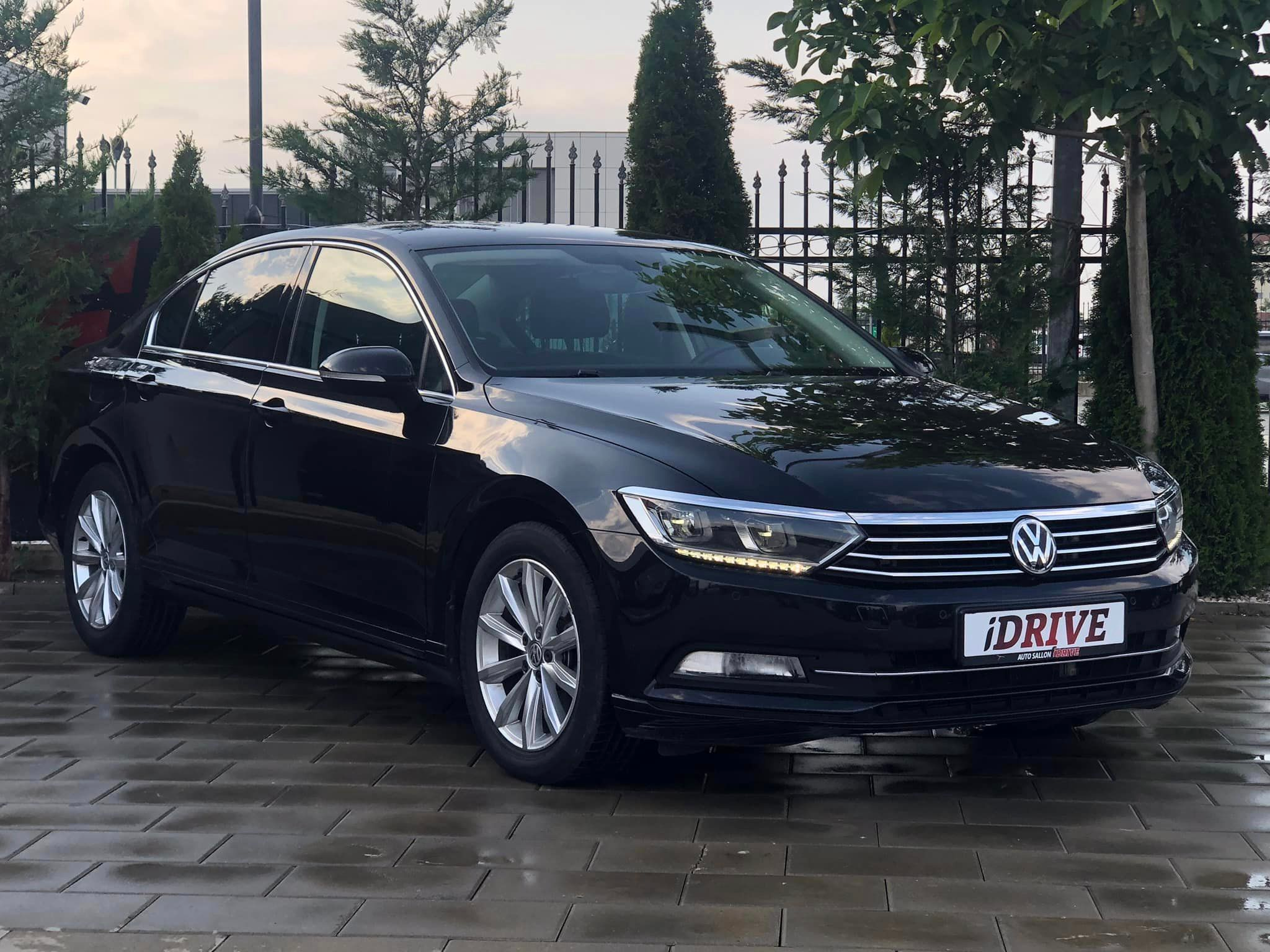 Volkswagen Passat   - 2019