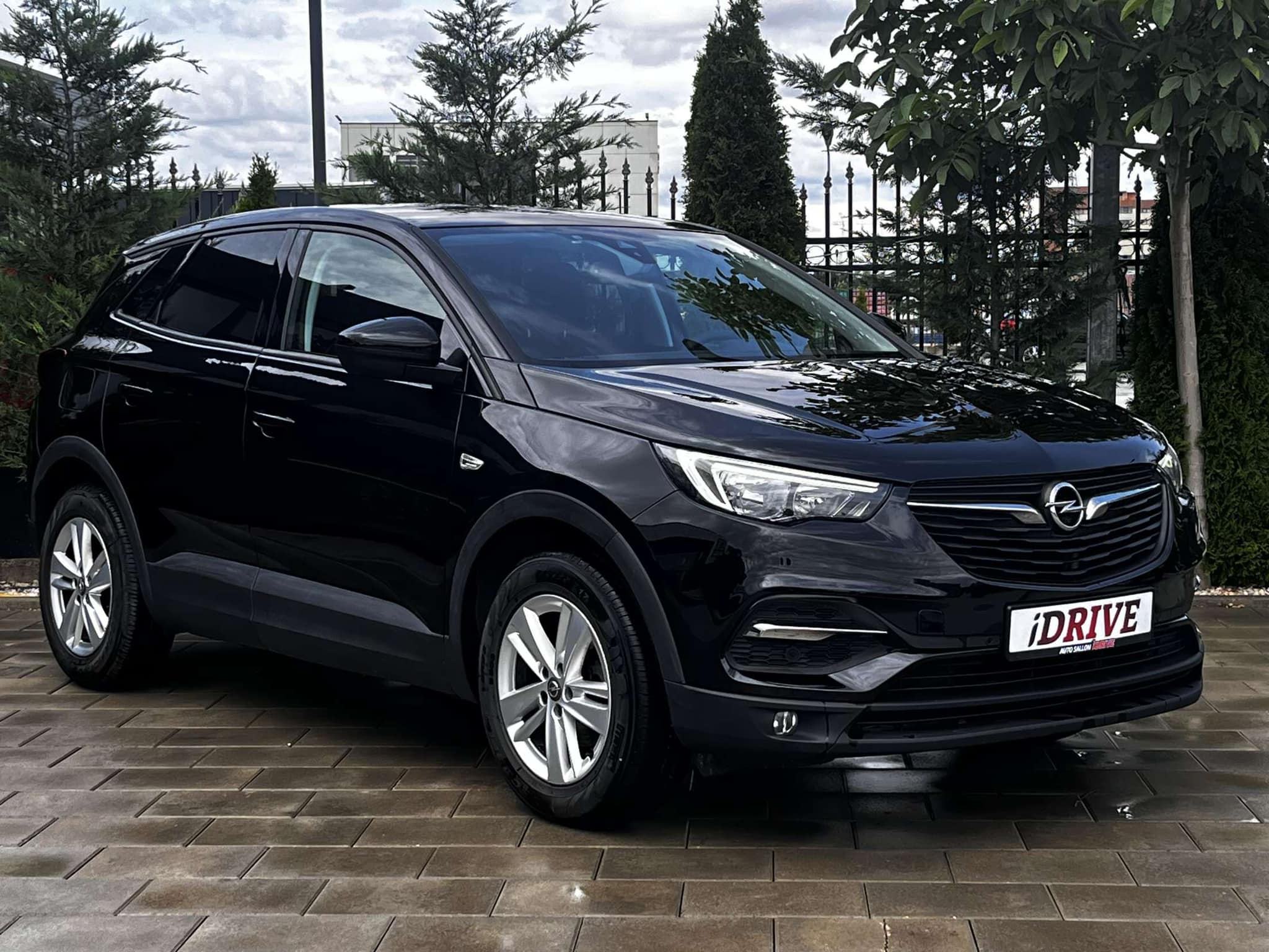 Opel Grandland X   - 2019