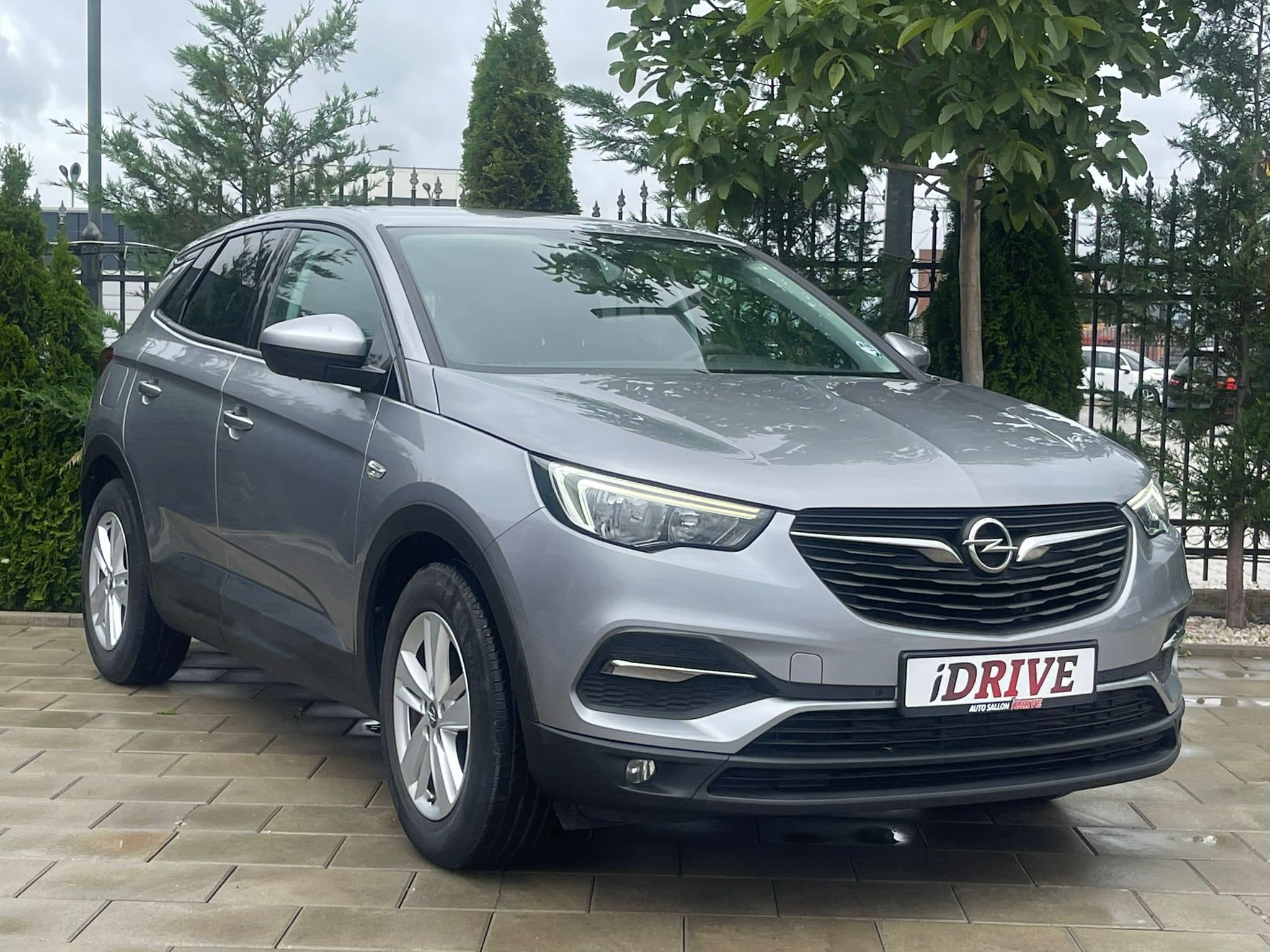 Opel Grandland X   - 2019