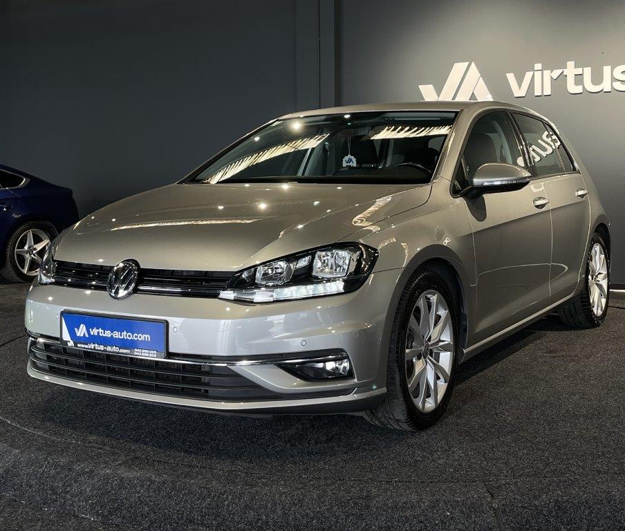 Volkswagen Golf   - 2019