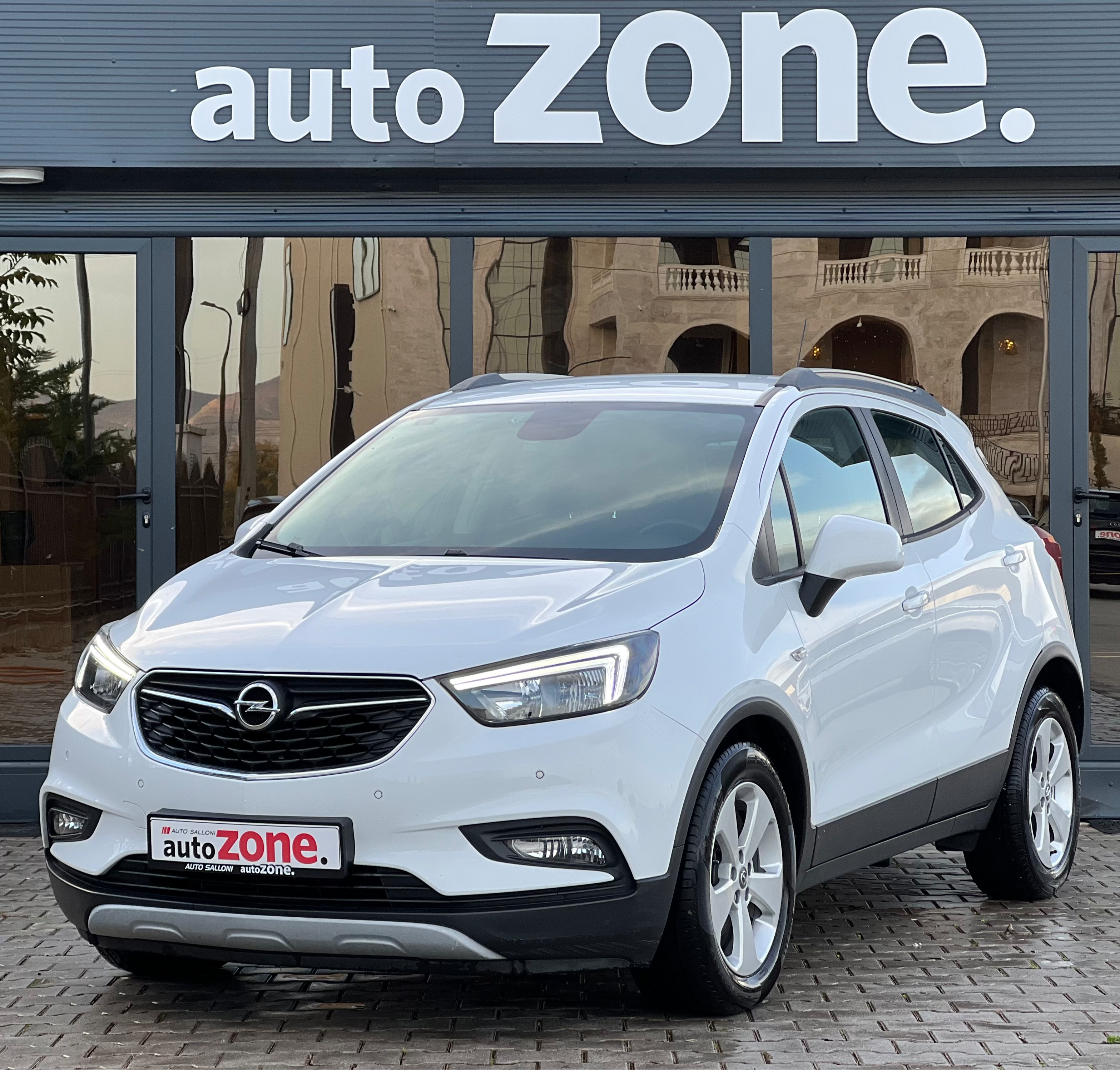 Opel Mokka   - 2017