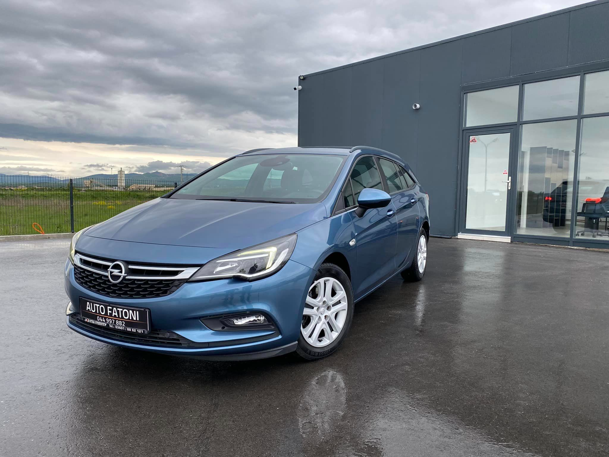 Opel Astra   - 2016