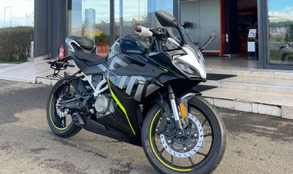 CFMOTO RS 300  - 2021