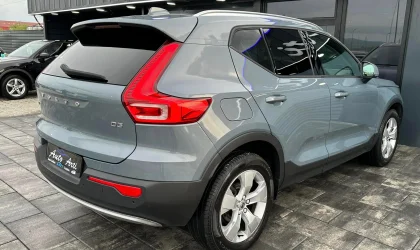 Volvo XC40  - 2019