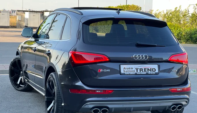 Audi SQ5  - 2015