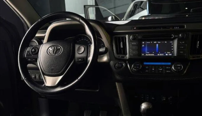 Toyota RAV4  - 2014