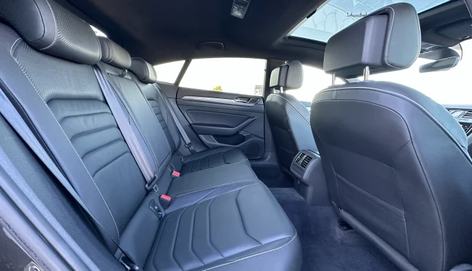 Volkswagen Arteon  - 2019
