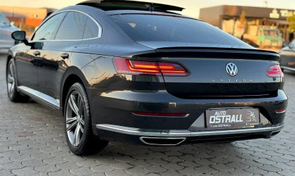 Volkswagen Arteon  - 2019