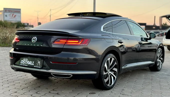 Volkswagen Arteon  - 2018