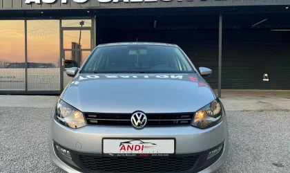 Volkswagen Polo  - 2013
