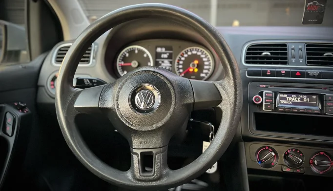 Volkswagen Polo  - 2013