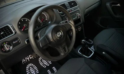 Volkswagen Polo  - 2013