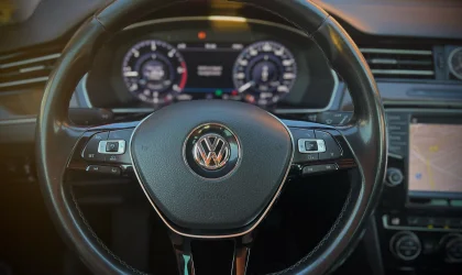 Volkswagen Passat  - 2017