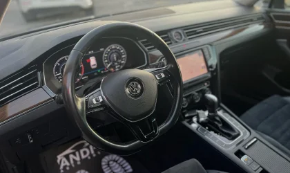 Volkswagen Passat  - 2017