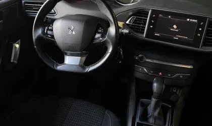 Peugeot 308  - 2018