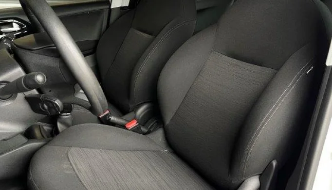 Peugeot 208  - 2018