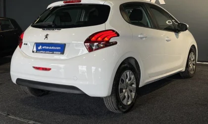 Peugeot 208  - 2018