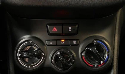 Peugeot 208  - 2018