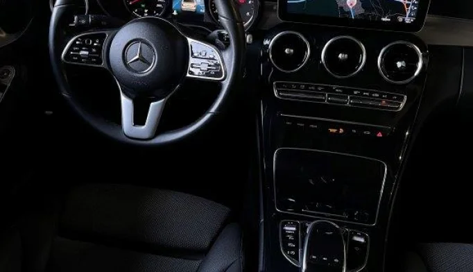 Mercedes-Benz C-Class  - 2019