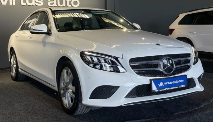 Mercedes-Benz C-Class  - 2019