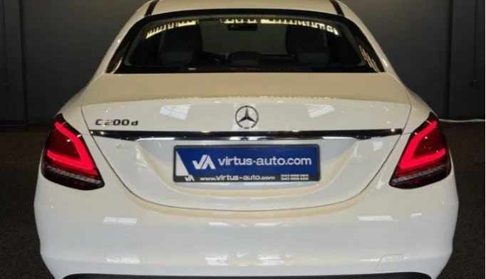 Mercedes-Benz C-Class  - 2019