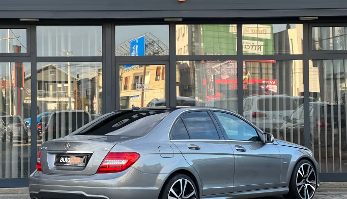 Mercedes-Benz C-Class  - 2014