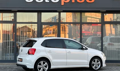 Volkswagen Polo  - 2014