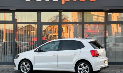 Volkswagen Polo  - 2014