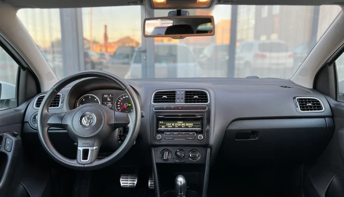 Volkswagen Polo  - 2014