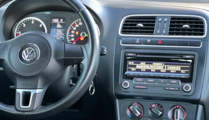 Volkswagen Polo  - 2014