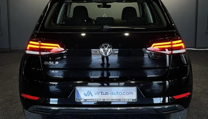 Volkswagen Golf  - 2018