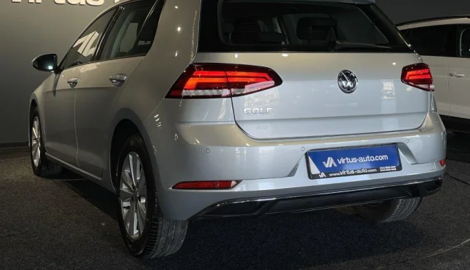 Volkswagen Golf  - 2018