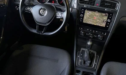 Volkswagen Golf  - 2018