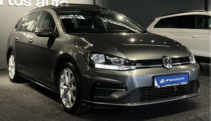 Volkswagen Golf  - 2019