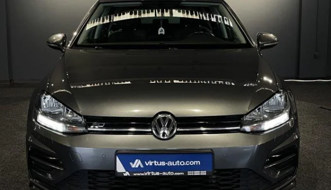 Volkswagen Golf  - 2019
