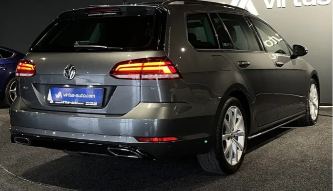 Volkswagen Golf  - 2019