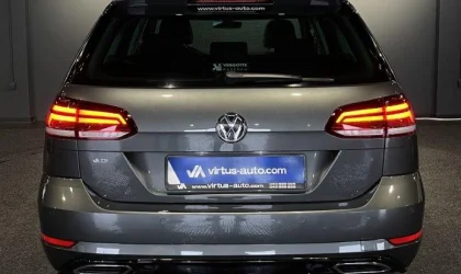 Volkswagen Golf  - 2019