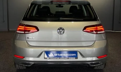 Volkswagen Golf  - 2019