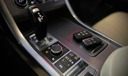 Land Rover Range Rover Sport  - 2015