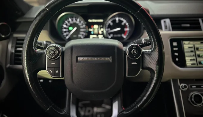 Land Rover Range Rover Sport  - 2015
