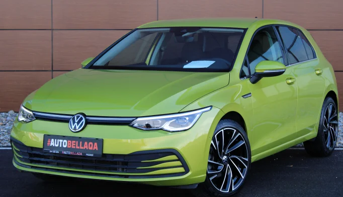 Volkswagen Golf 8  - 2021