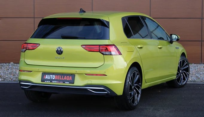 Volkswagen Golf 8  - 2021