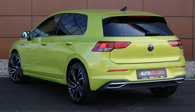 Volkswagen Golf 8  - 2021