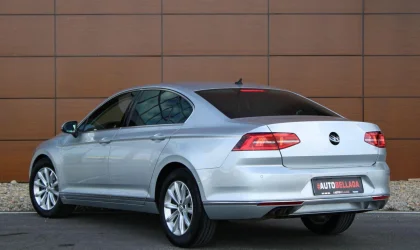 Volkswagen Passat  - 2017