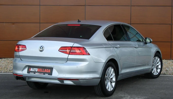 Volkswagen Passat  - 2017