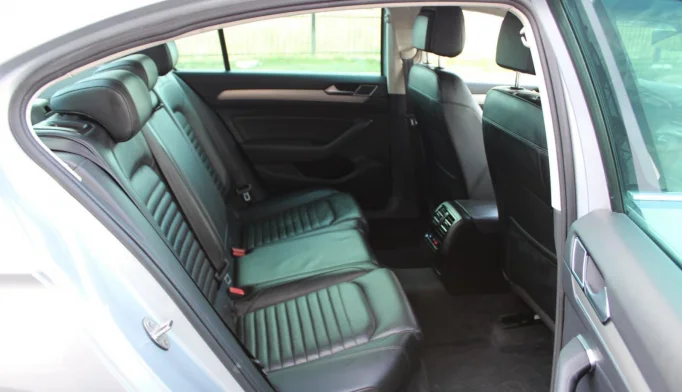 Volkswagen Passat  - 2017